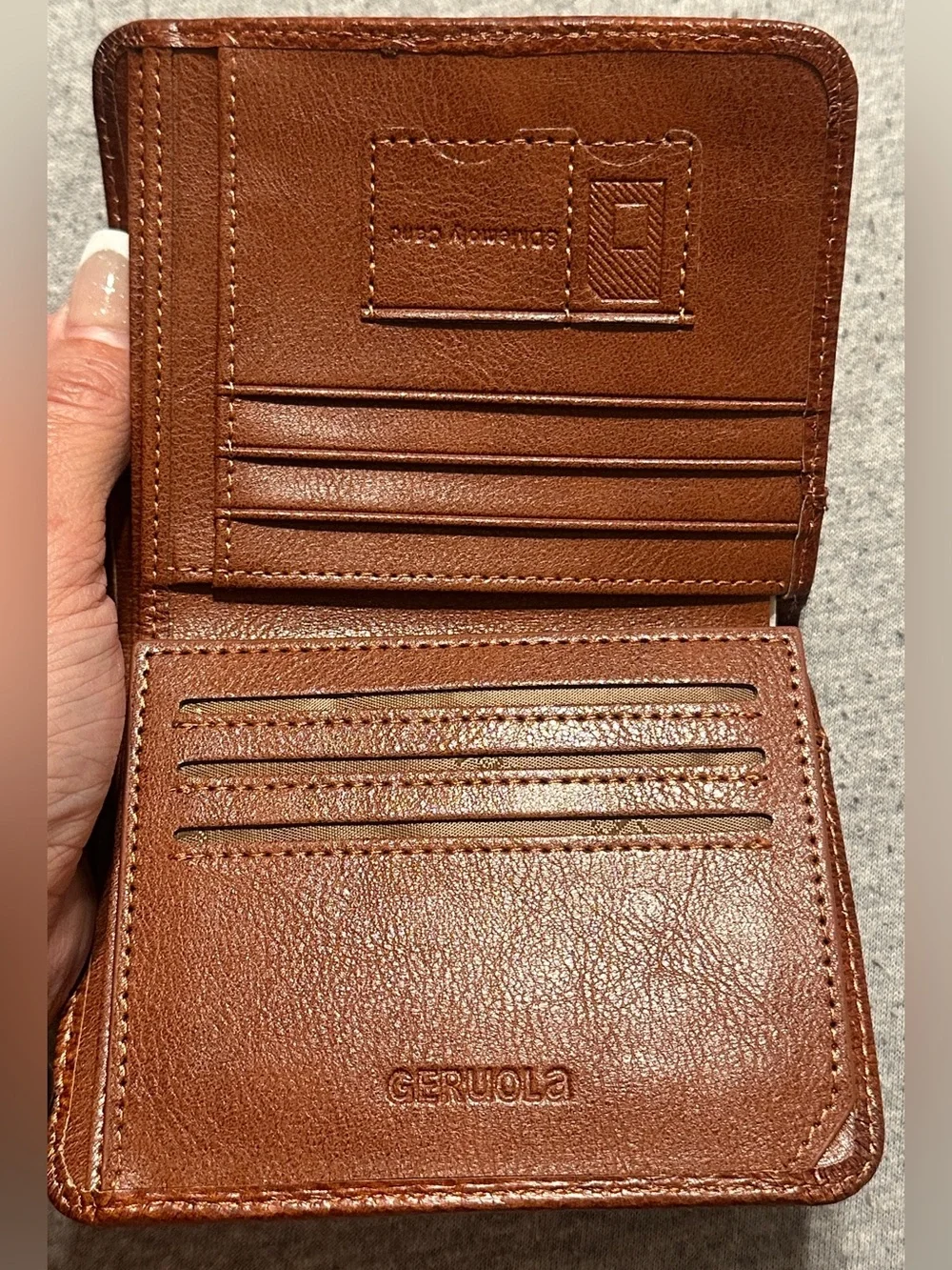 GERUOLA Slim RFID Shielded Genuine Leather Multifunction Tri-Fold Wallet, Brown